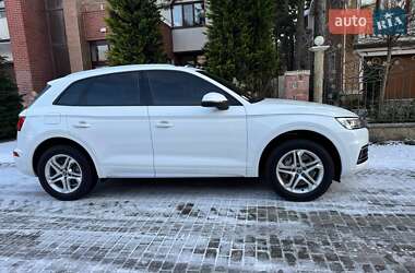 Позашляховик / Кросовер Audi Q5 2018 в Одесі