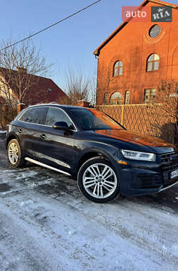 Позашляховик / Кросовер Audi Q5 2018 в Києві