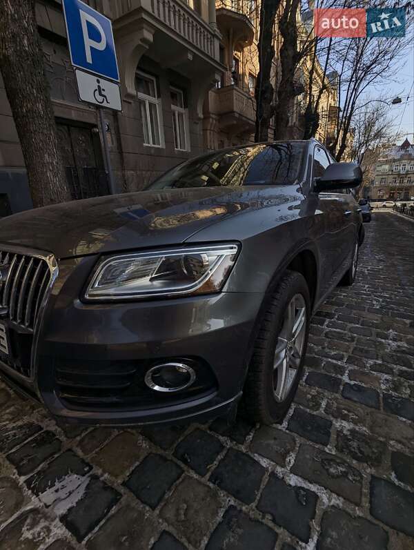Внедорожник / Кроссовер Audi Q5 2016 в Львове