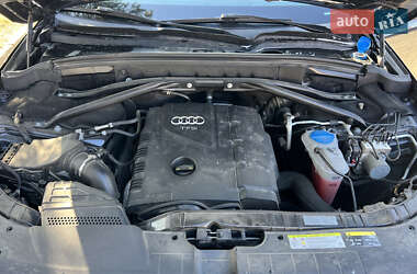 Внедорожник / Кроссовер Audi Q5 2015 в 