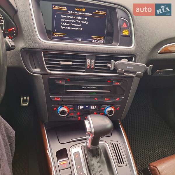 Позашляховик / Кросовер Audi Q5 2015 в Івано-Франківську