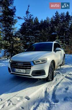 Внедорожник / Кроссовер Audi Q5 2017 в Полтаве