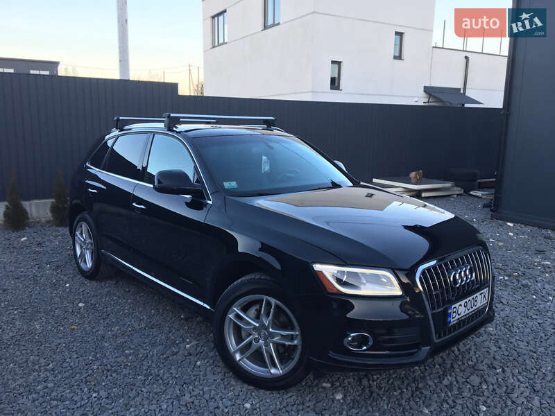 Внедорожник / Кроссовер Audi Q5 2015 в 