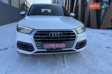 Внедорожник / Кроссовер Audi Q5 2018 в Луцке