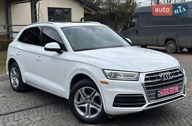 Позашляховик / Кросовер Audi Q5 2019 в Львові