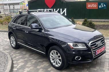 Позашляховик / Кросовер Audi Q5 2015 в 