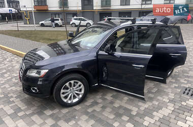 Позашляховик / Кросовер Audi Q5 2015 в 