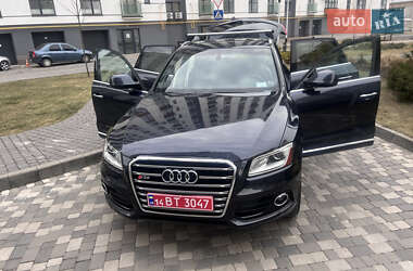 Позашляховик / Кросовер Audi Q5 2015 в 
