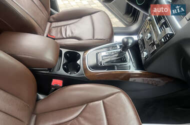 Позашляховик / Кросовер Audi Q5 2015 в 