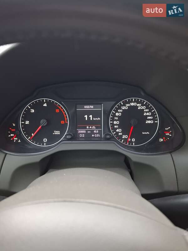 Внедорожник / Кроссовер Audi Q5 2011 в Днепре