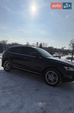 Внедорожник / Кроссовер Audi Q5 2016 в 