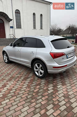 Внедорожник / Кроссовер Audi Q5 2011 в Коростене