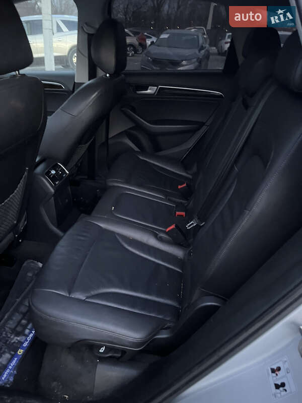 Внедорожник / Кроссовер Audi Q5 2014 в Львове