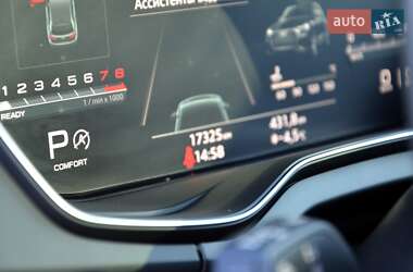 Внедорожник / Кроссовер Audi Q5 2022 в 