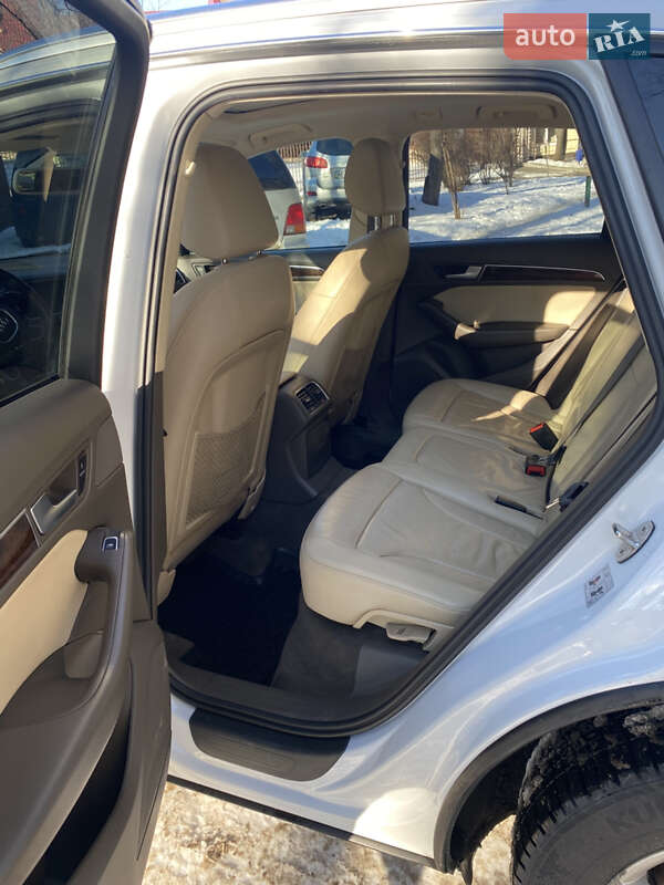 Внедорожник / Кроссовер Audi Q5 2014 в Киеве