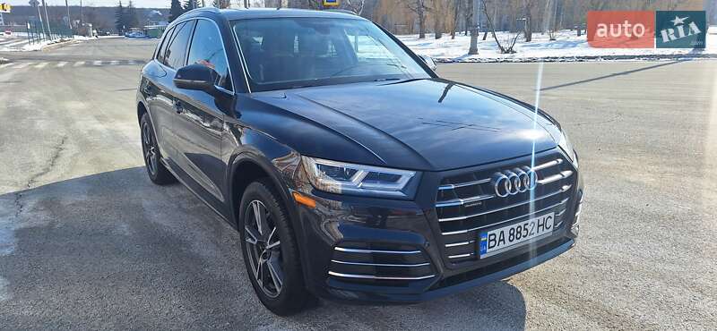 Внедорожник / Кроссовер Audi Q5 2020 в Харькове
