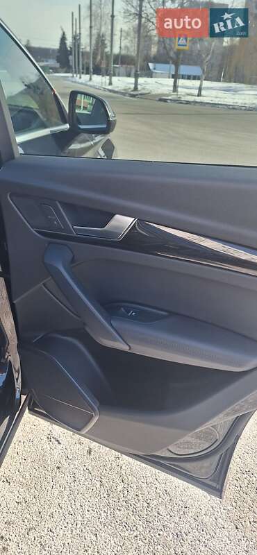 Внедорожник / Кроссовер Audi Q5 2020 в Харькове