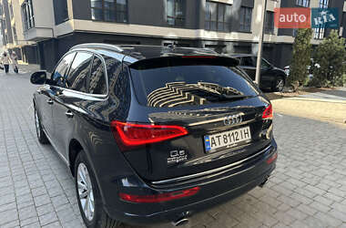 Позашляховик / Кросовер Audi Q5 2015 в 