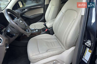Позашляховик / Кросовер Audi Q5 2015 в 