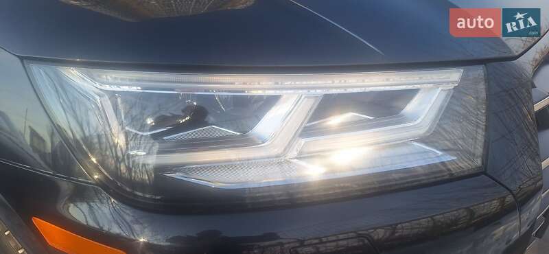 Внедорожник / Кроссовер Audi Q5 2020 в Харькове