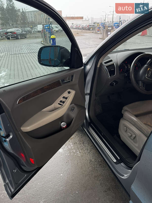 Внедорожник / Кроссовер Audi Q5 2011 в Ровно фото 25 Внедорожник / Кроссовер Audi Q5 2011 в Ровно