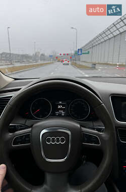 Внедорожник / Кроссовер Audi Q5 2011 в 