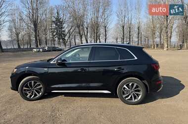 Внедорожник / Кроссовер Audi Q5 2023 в 