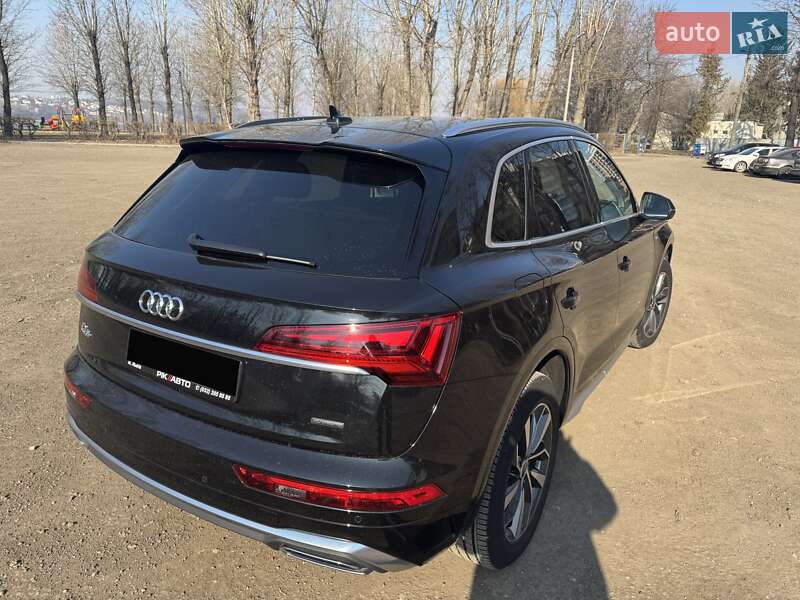 Внедорожник / Кроссовер Audi Q5 2023 в Киеве