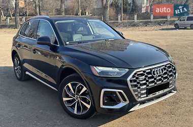 Внедорожник / Кроссовер Audi Q5 2023 в 