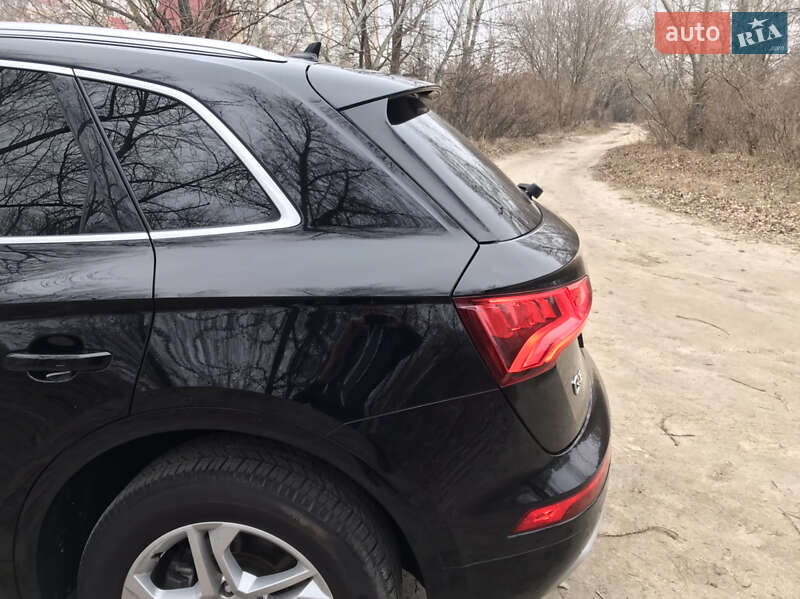 Внедорожник / Кроссовер Audi Q5 2019 в Киеве