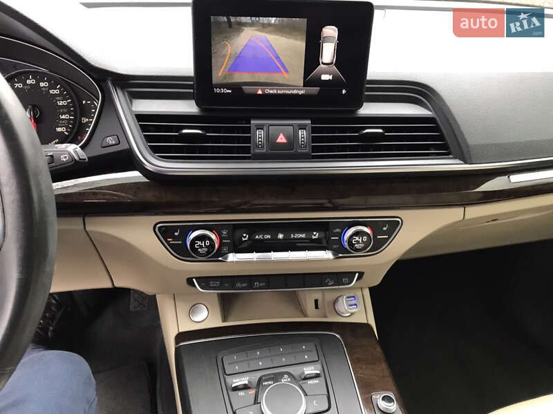 Внедорожник / Кроссовер Audi Q5 2019 в Киеве