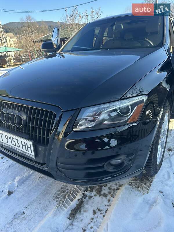 Внедорожник / Кроссовер Audi Q5 2011 в Ворохте