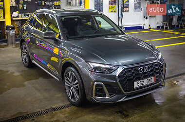 Внедорожник / Кроссовер Audi Q5 2021 в Черновцах