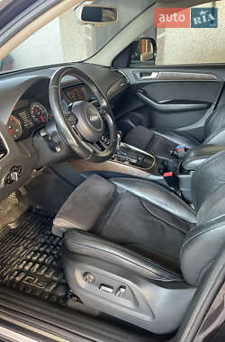 Внедорожник / Кроссовер Audi Q5 2013 в 