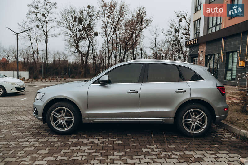 Внедорожник / Кроссовер Audi Q5 2014 в Луцке