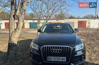Внедорожник / Кроссовер Audi Q5 2013 в 