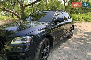 Внедорожник / Кроссовер Audi Q5 2016 в 