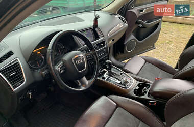 Внедорожник / Кроссовер Audi Q5 2010 в 