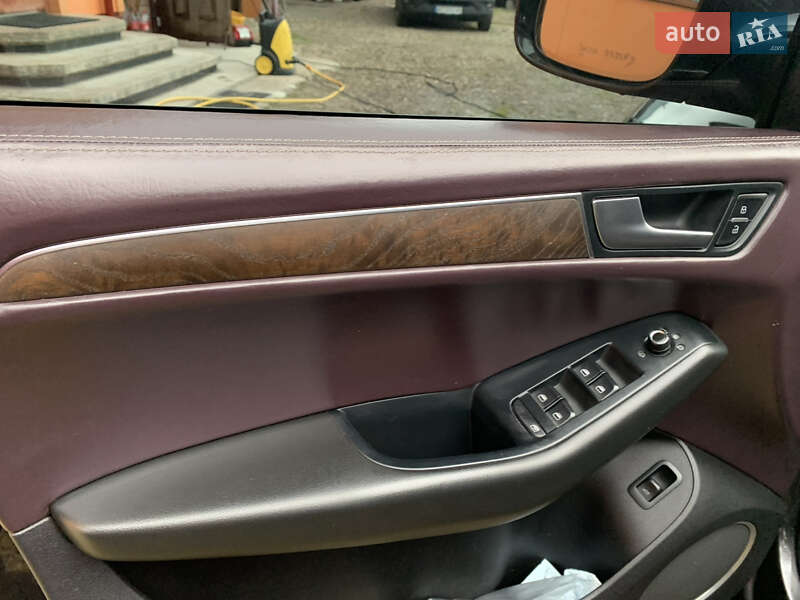 Внедорожник / Кроссовер Audi Q5 2010 в Коломые