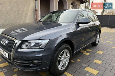 Внедорожник / Кроссовер Audi Q5 2009 в 