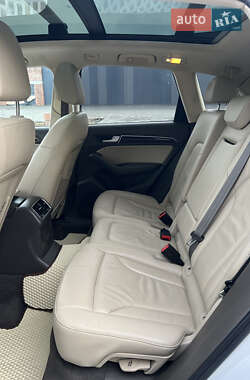 Внедорожник / Кроссовер Audi Q5 2013 в 