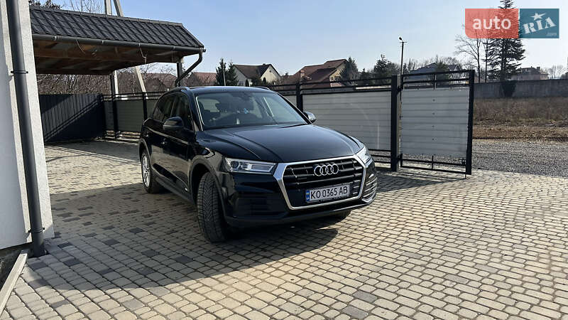 Позашляховик / Кросовер Audi Q5 2018 в Мукачевому фото 2 Позашляховик / Кросовер Audi Q5 2018 в Мукачевому