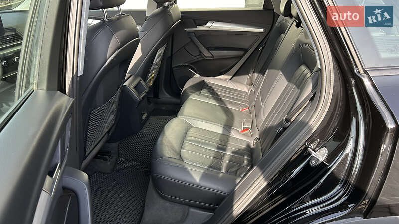 Позашляховик / Кросовер Audi Q5 2018 в Мукачевому фото 16 Позашляховик / Кросовер Audi Q5 2018 в Мукачевому