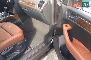 Внедорожник / Кроссовер Audi Q5 2010 в 