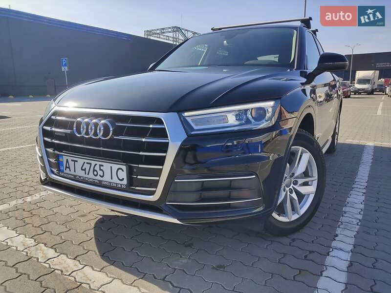 Внедорожник / Кроссовер Audi Q5 2020 в Ивано-Франковске