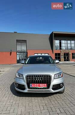 Внедорожник / Кроссовер Audi Q5 2013 в Львове