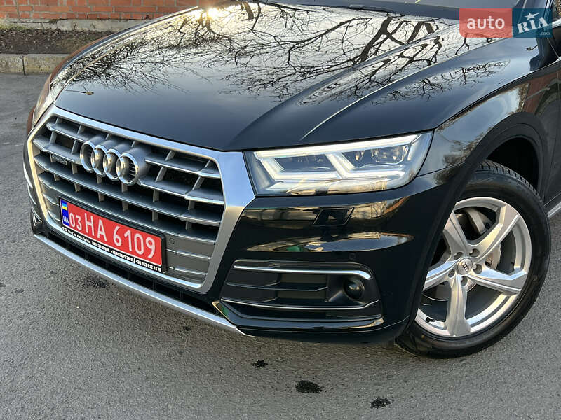 Внедорожник / Кроссовер Audi Q5 2018 в Дрогобыче