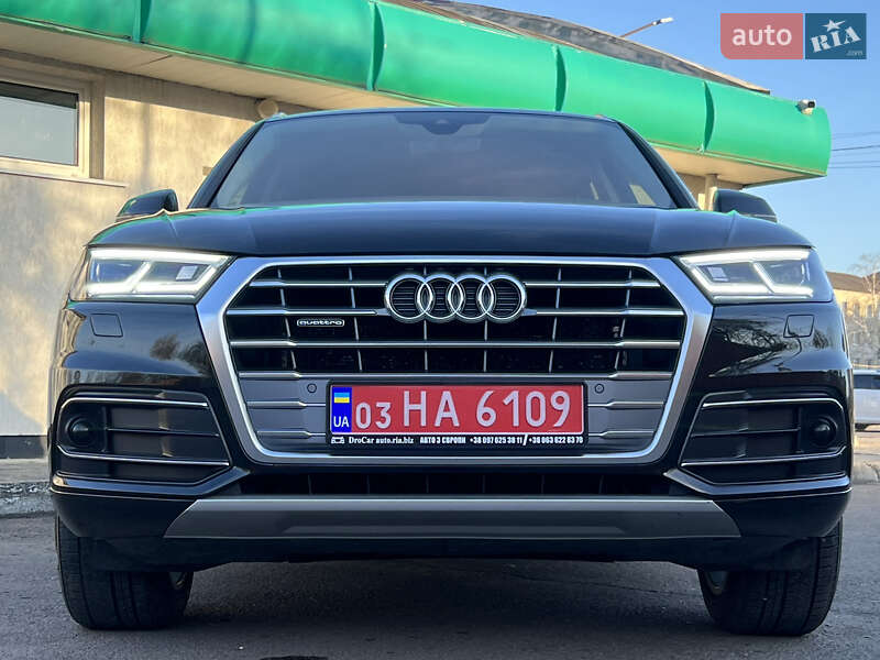 Внедорожник / Кроссовер Audi Q5 2018 в Дрогобыче