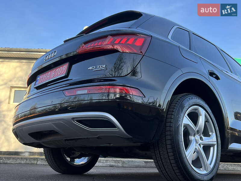 Внедорожник / Кроссовер Audi Q5 2018 в Дрогобыче