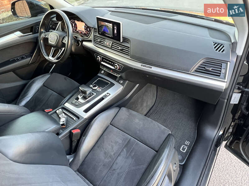 Внедорожник / Кроссовер Audi Q5 2018 в Дрогобыче